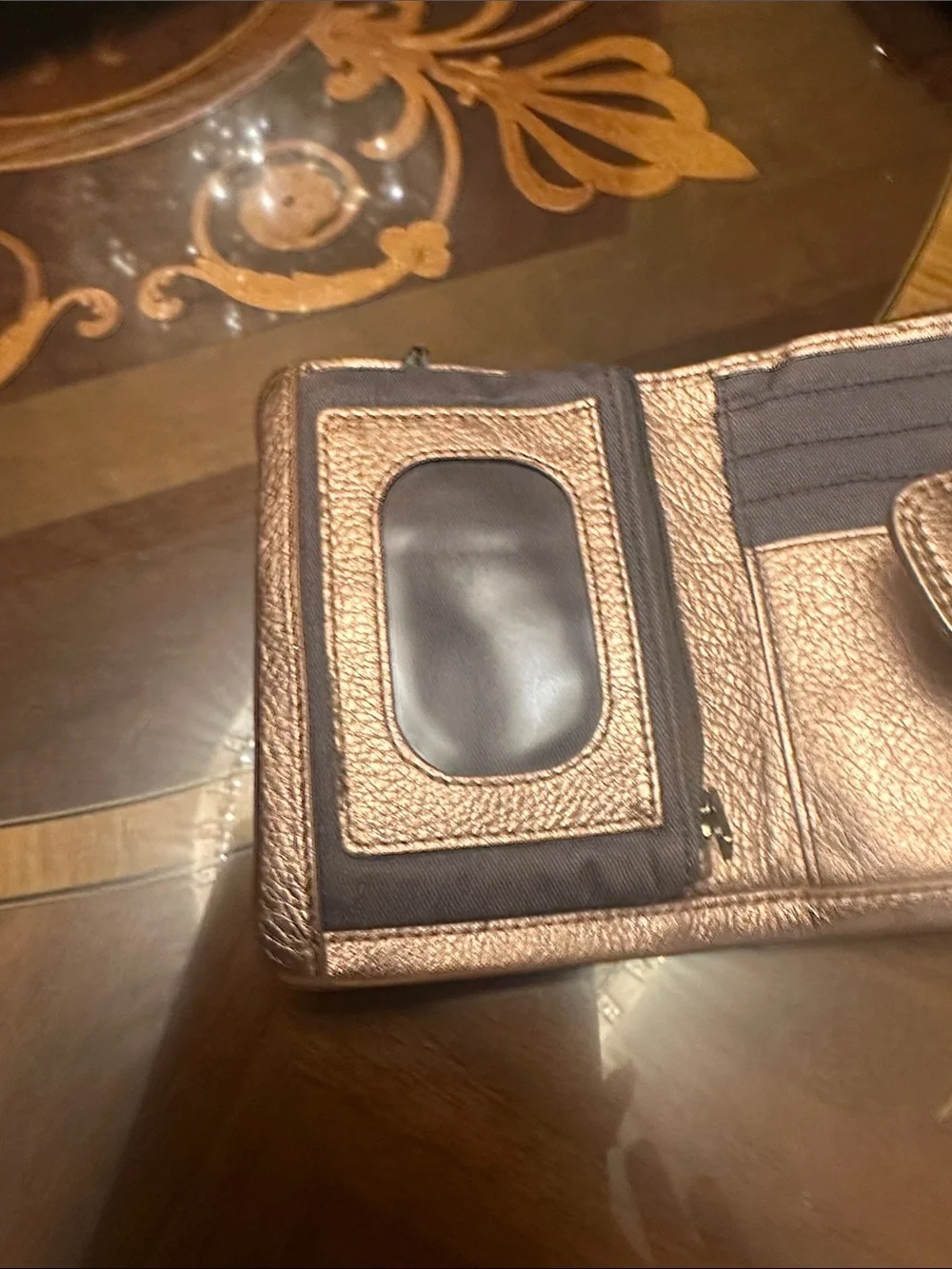 Fossil Metallic Rose Gold Leather Wallet - Picture 4 of 8